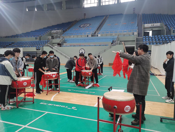 谈球吧体育指定入口