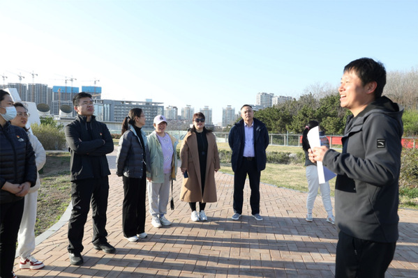 谈球吧体育稳定线路