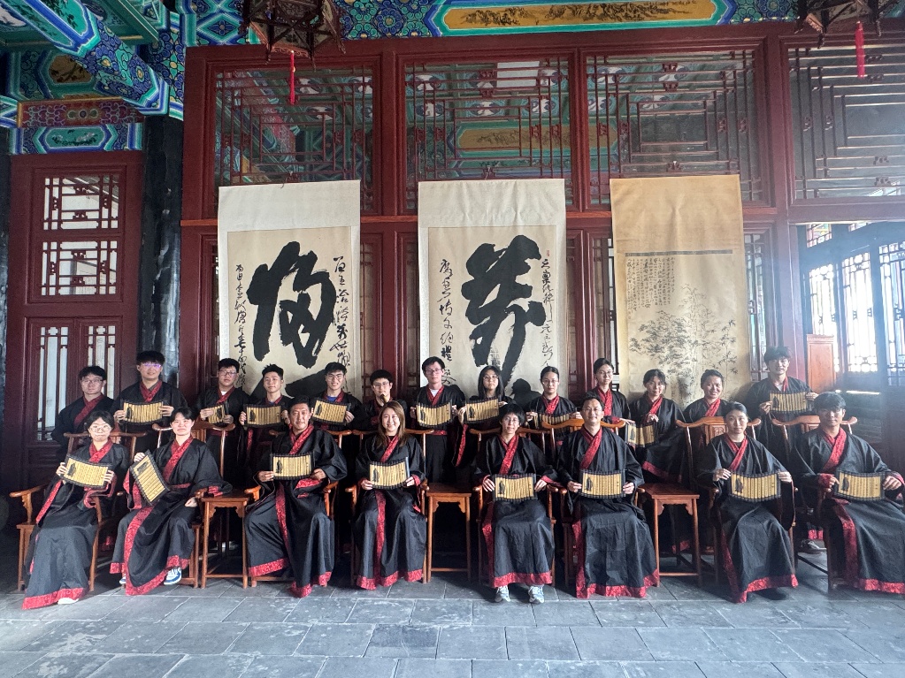 谈球吧体育数据中心