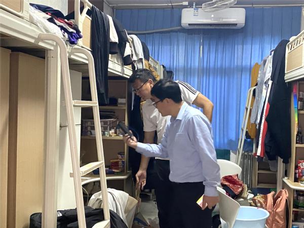 谈球吧体育直播