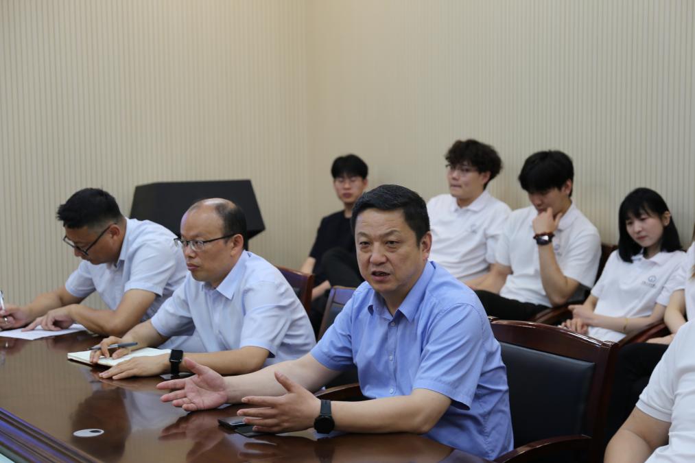 谈球吧体育手机版