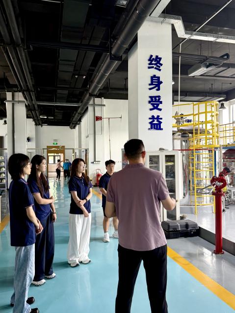 谈球吧体育赛事快讯