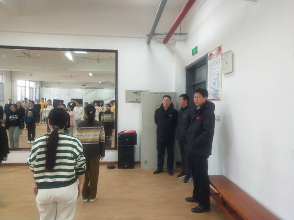 谈球吧体育赛事资讯平台