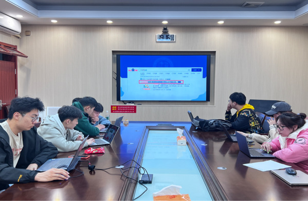 谈球吧体育欧洲杯