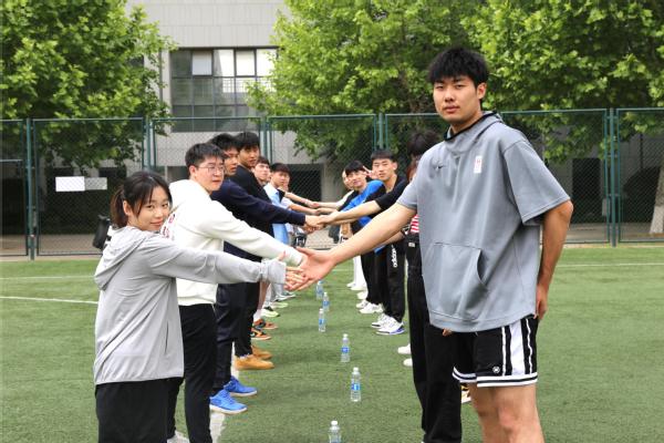 谈球吧体育平台