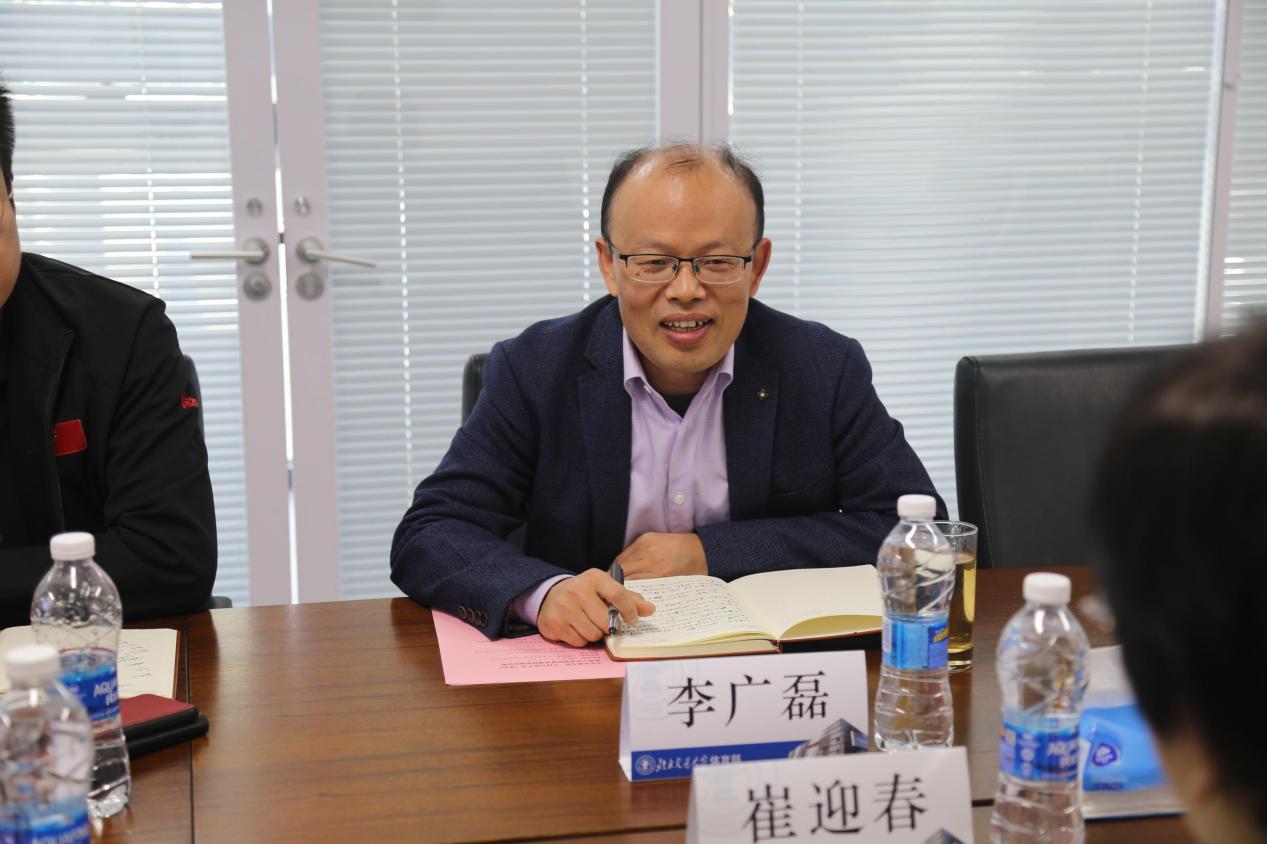 谈球吧体育稳定线路