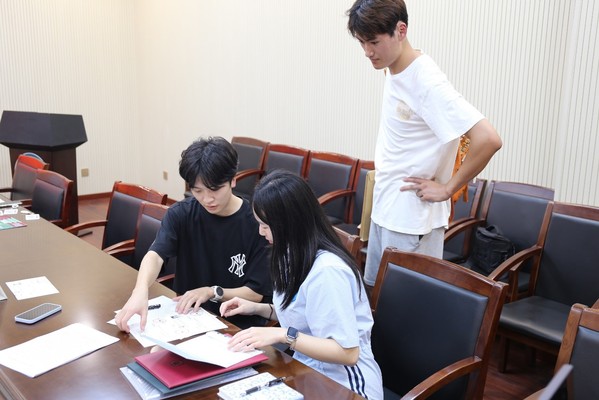 谈球吧体育手机版