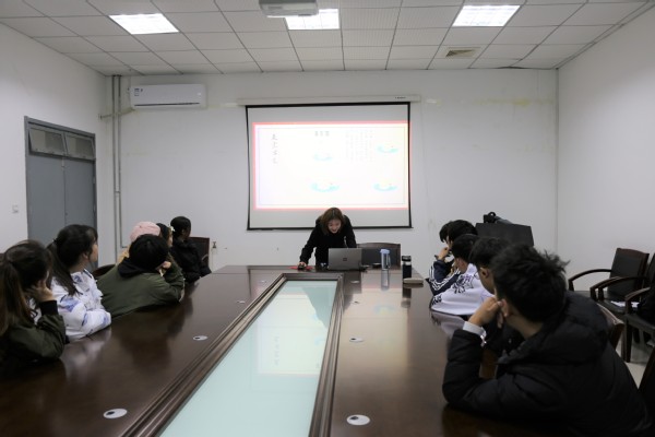谈球吧体育官方指定端