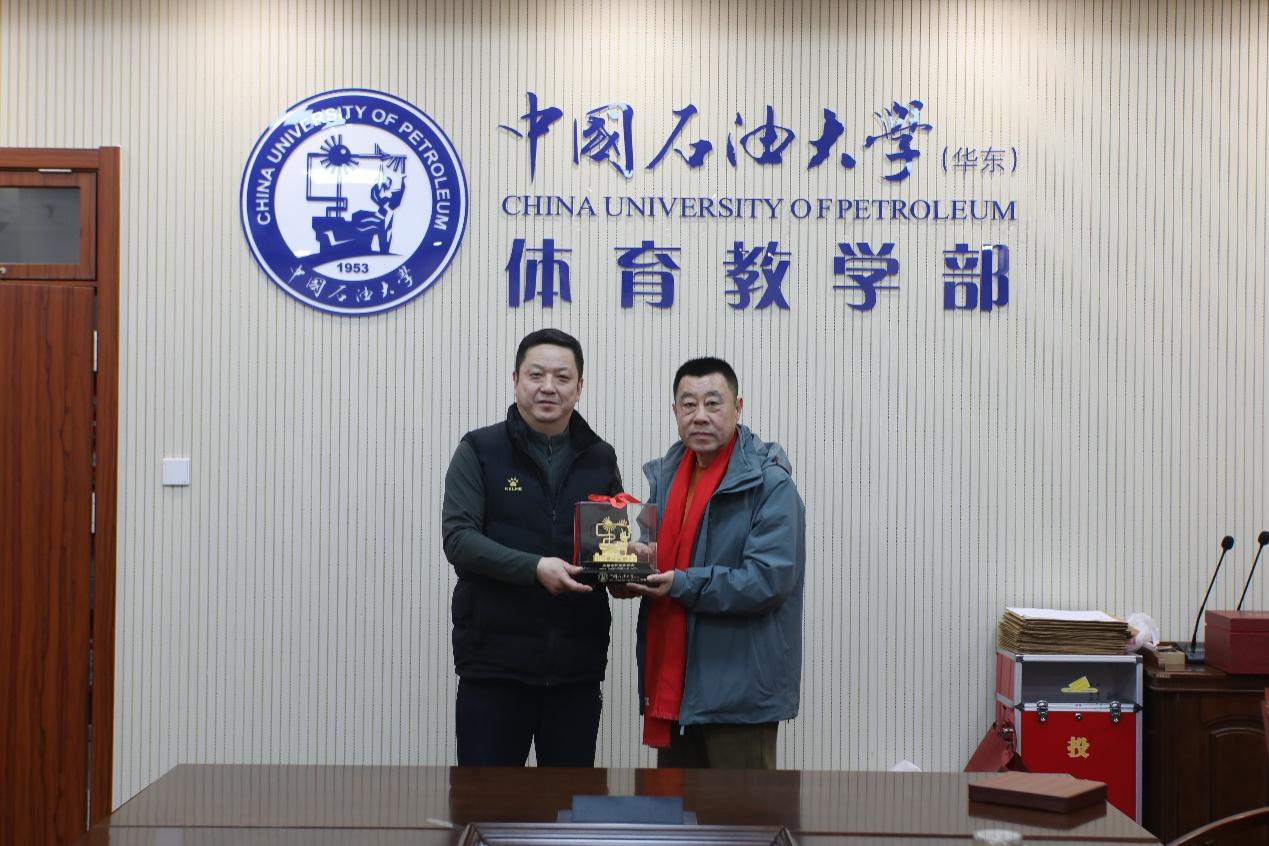 谈球吧体育APP下载