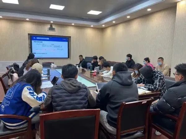 谈球吧体育超级联赛