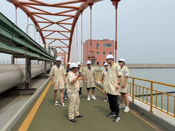 谈球吧体育指定入口