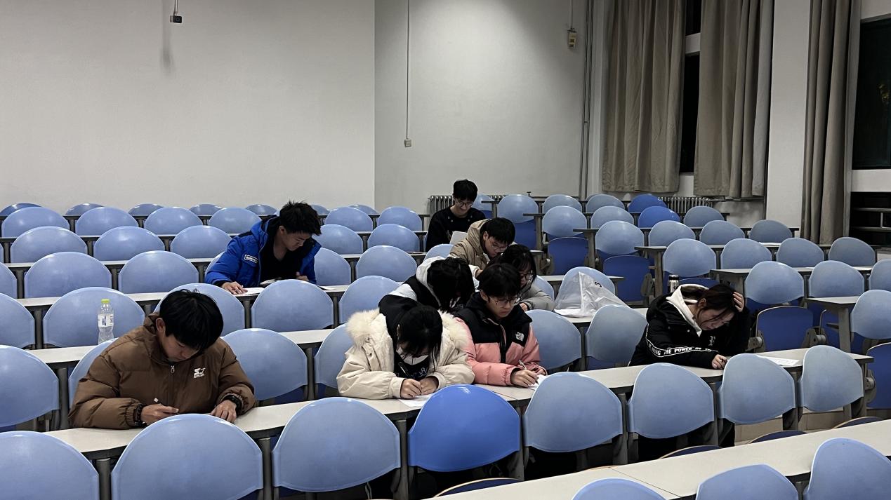 谈球吧体育欧冠直播