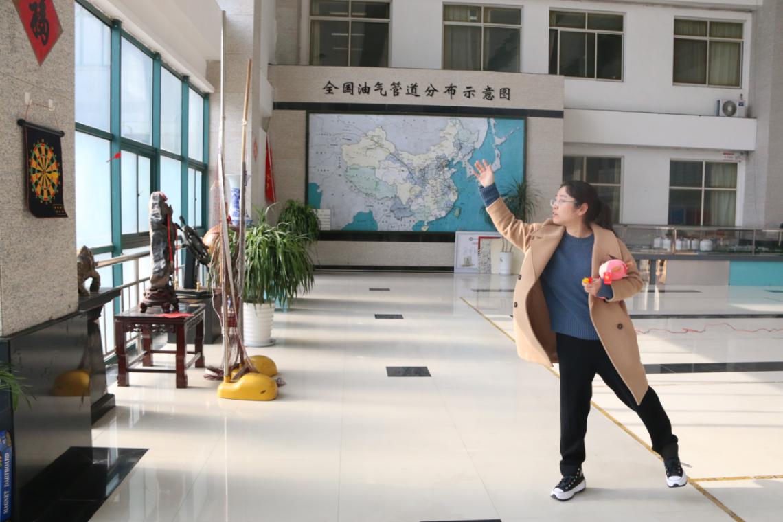 谈球吧体育手机版