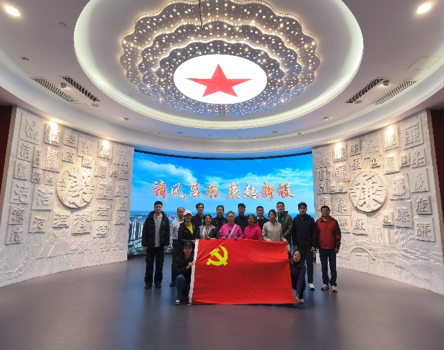 谈球吧体育APP下载